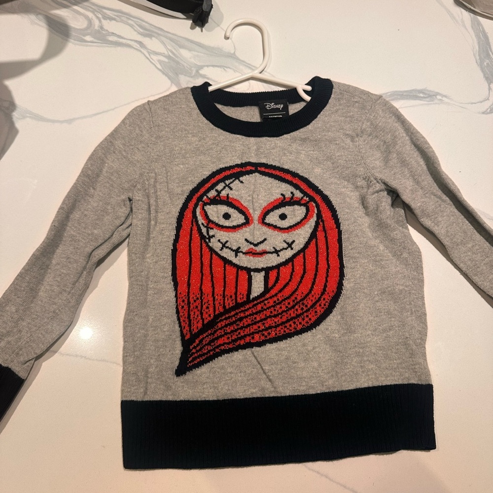 Disney kids  Black and Gray Knit Top sweater 4t